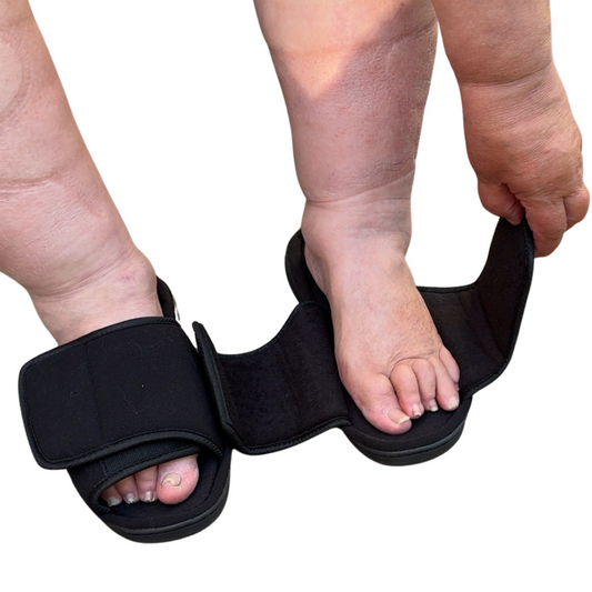 Lyvells - Extra breda och justerbara tofflor för svullna fötter